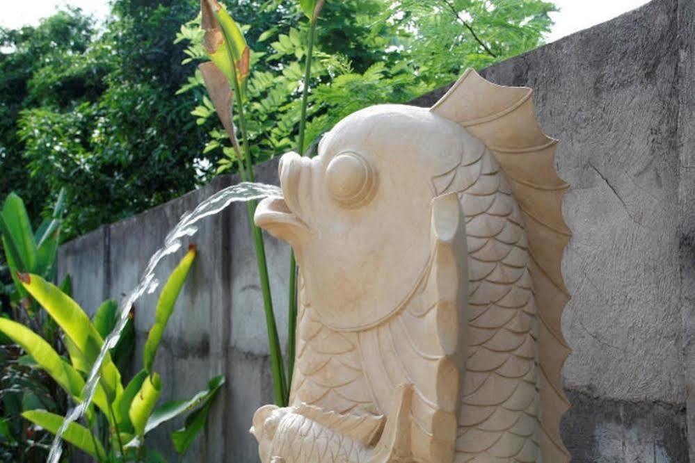 Villa Sutra ペムテラン エクステリア 写真